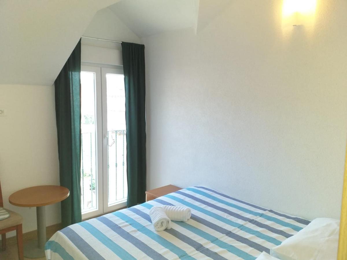 Milea Hotel Makarska Bagian luar foto